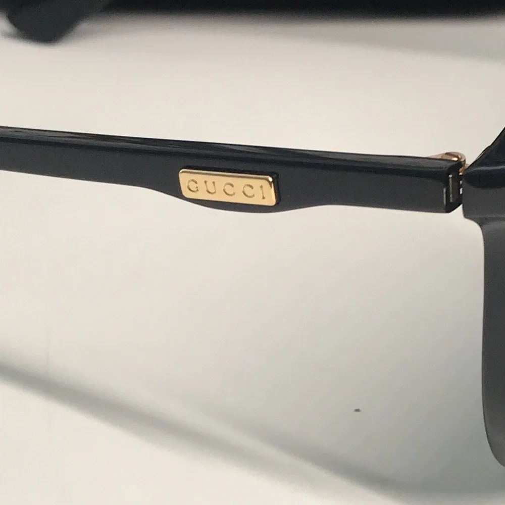 New Authentic Chic Black Sunglasses GG0261SA 001